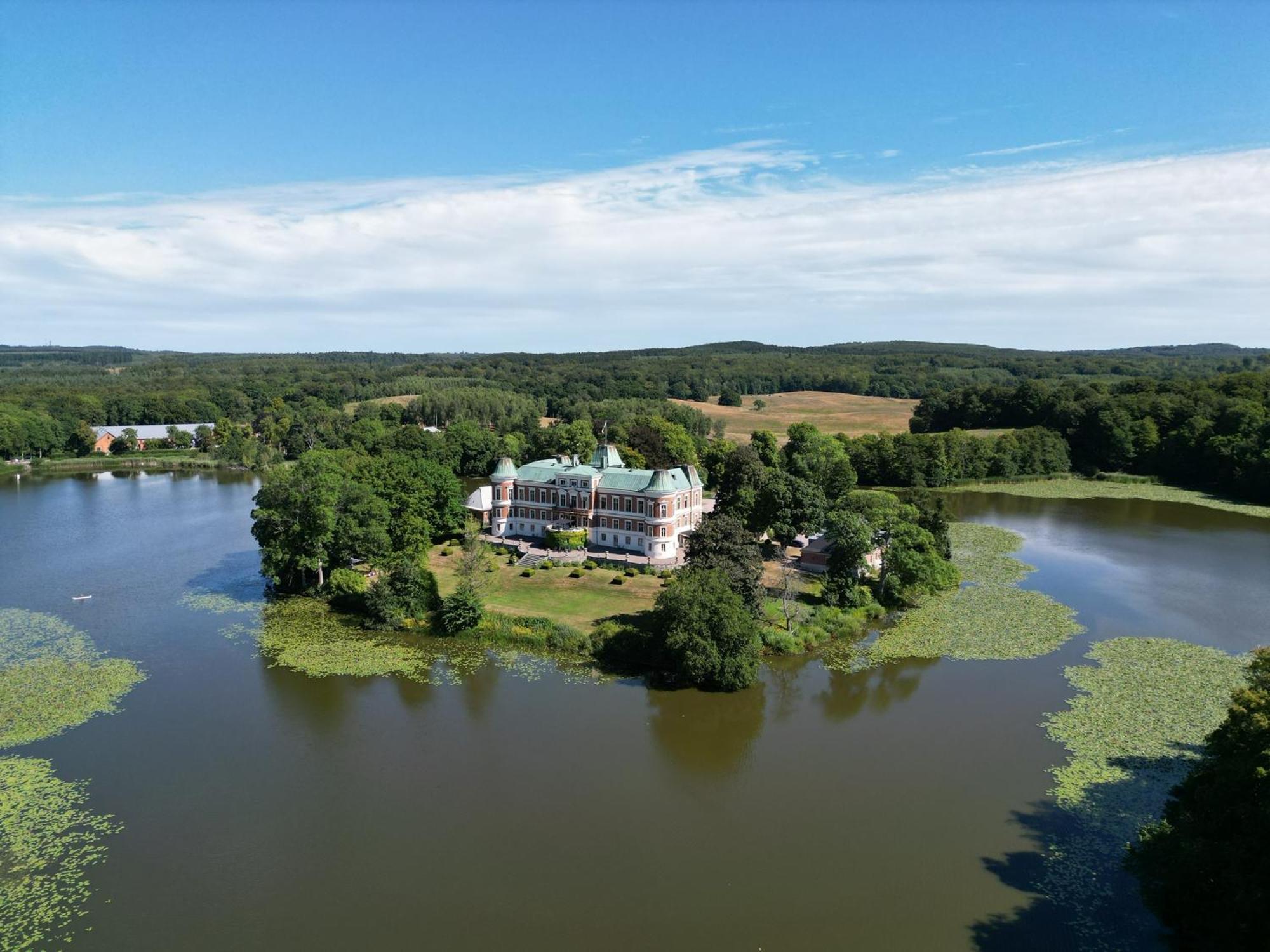 Hotel The Norrmans Castle Genarp Exterior foto